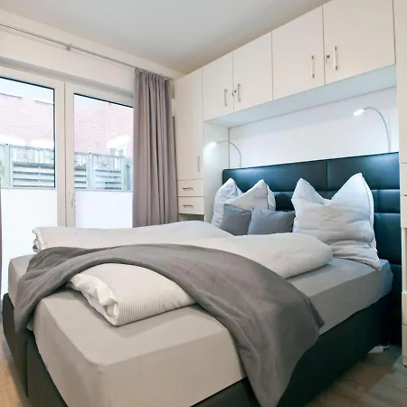 Apartment Palais Garteneck 4 *